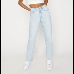 Light Blue Mom Jeans Garage